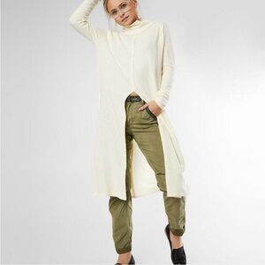 WE THE FREE Work It Textured Knit Mock Neck Long Line Tunic Size Medium